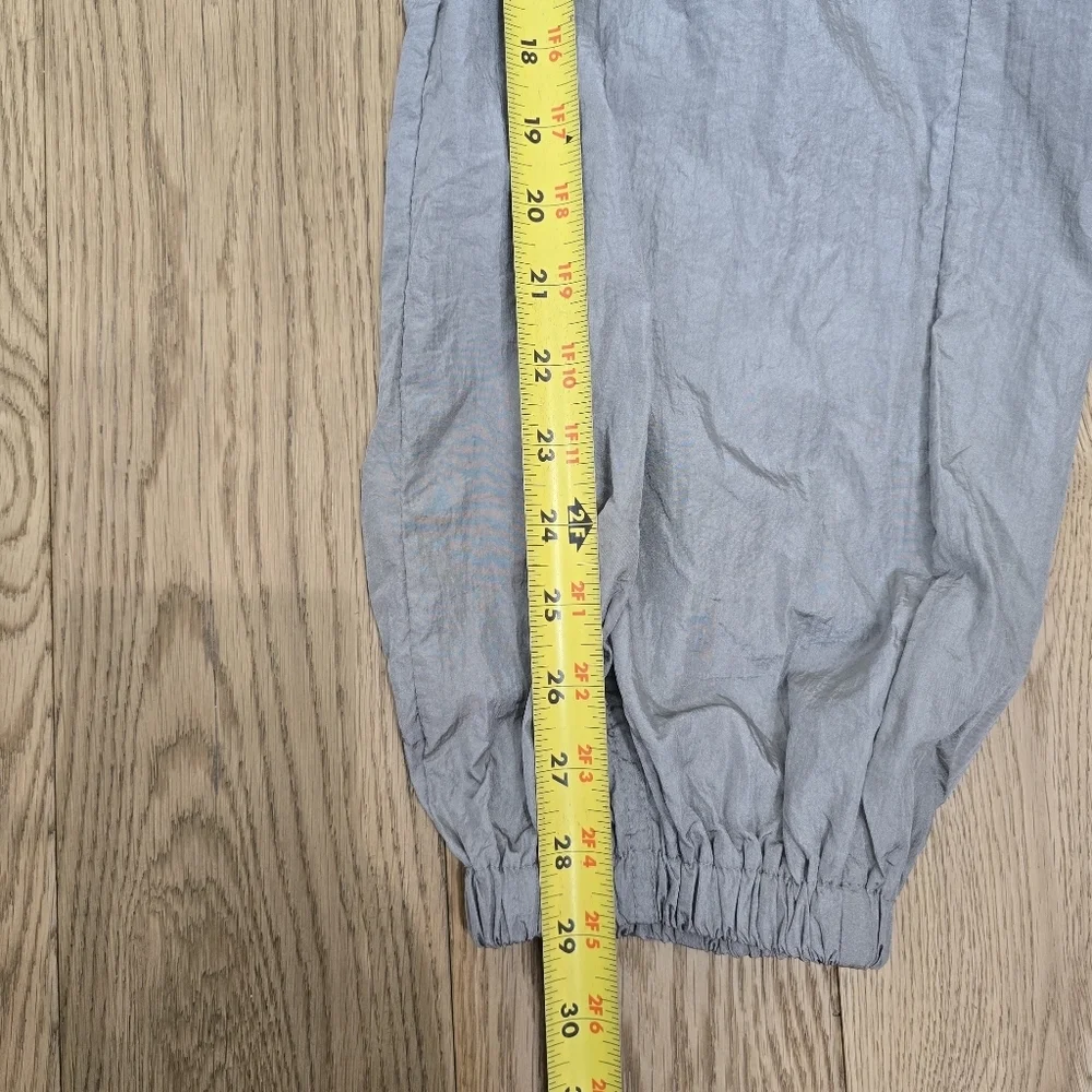 Forever 21 Gray Halographic Sleeveless Cargo Jumpsuit Size Large - Picture 10 of 16